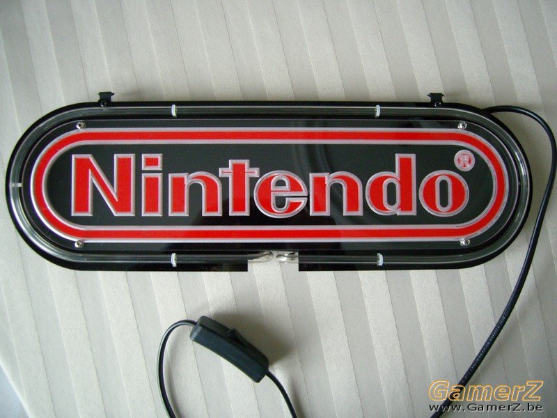 Enseigne-Nintendo.jpeg