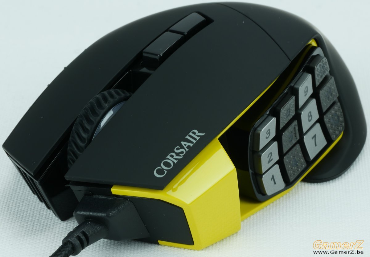 Corsair_Scimitar_Pro_RGB.jpg