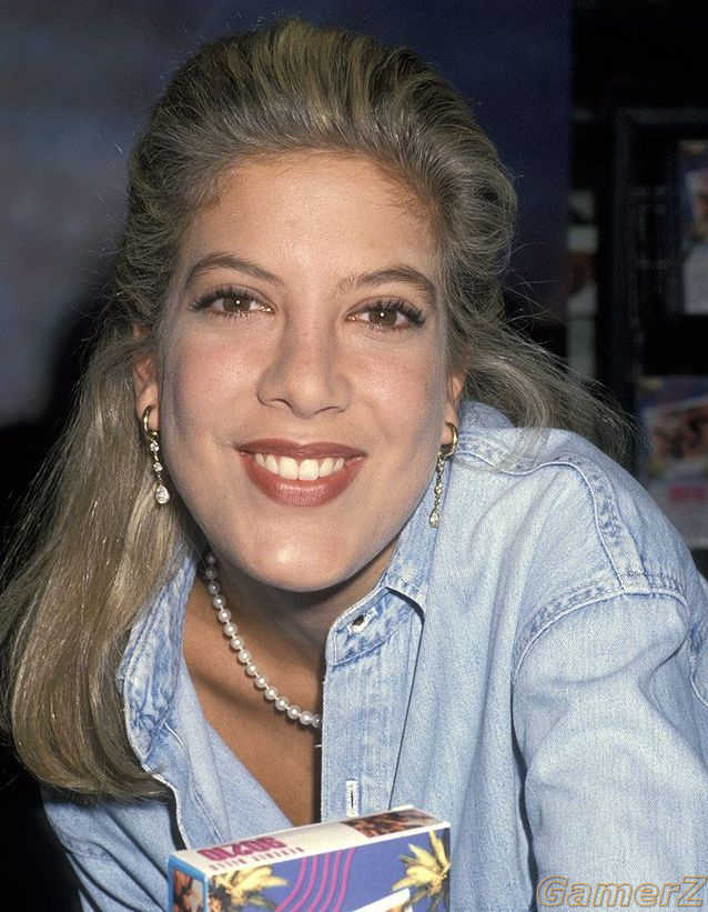 Tori-Spelling.jpg